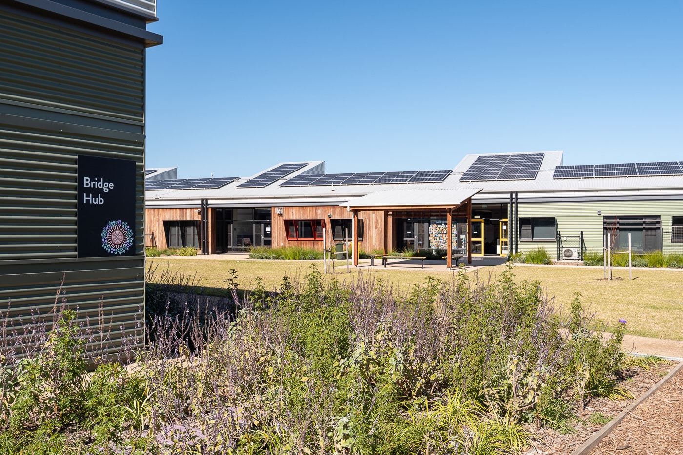 Strathtulloh Primary School - new school, photograph of learning hub exterior