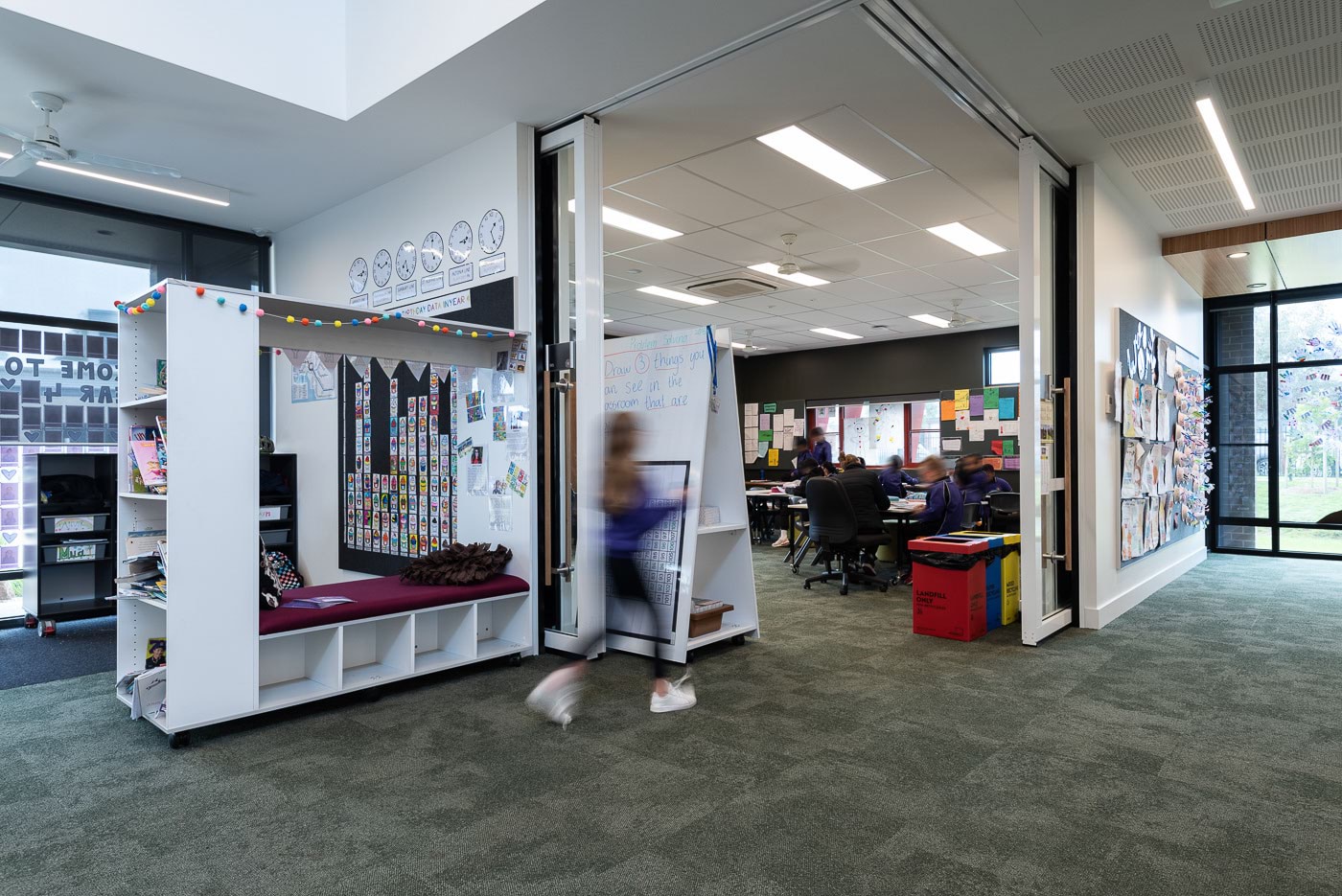 Strathtulloh Primary School - new school, photograph of learning hub interior