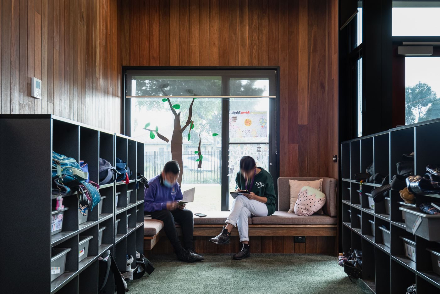 Strathtulloh Primary School - new school, photograph of learning hub interior