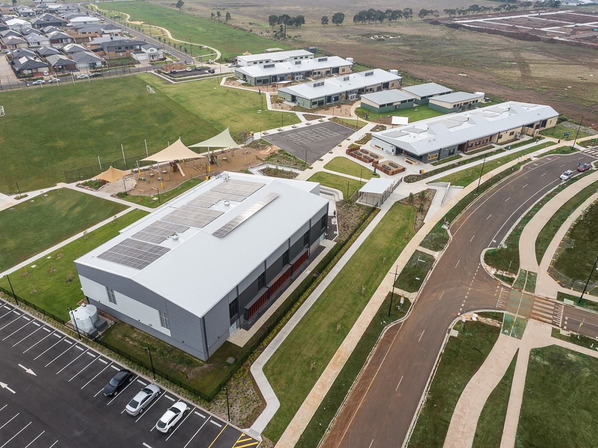 Deanside Primary School - new school, photograph of new school from an aerial view