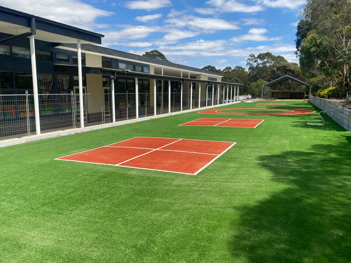 Puckapunyal Primary School - photo of the synthetic turf outdoor sports courts