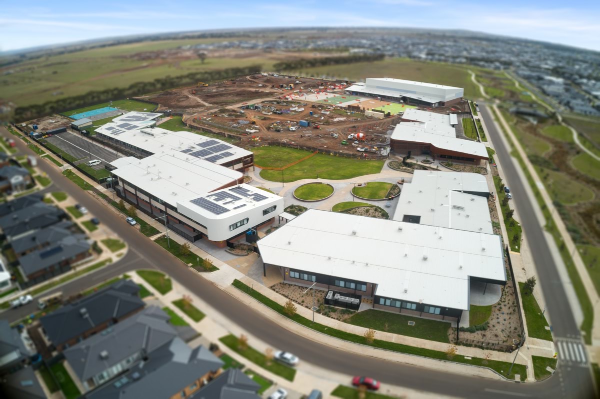 Brinbeal Secondary College – new school, completed school – aerial view