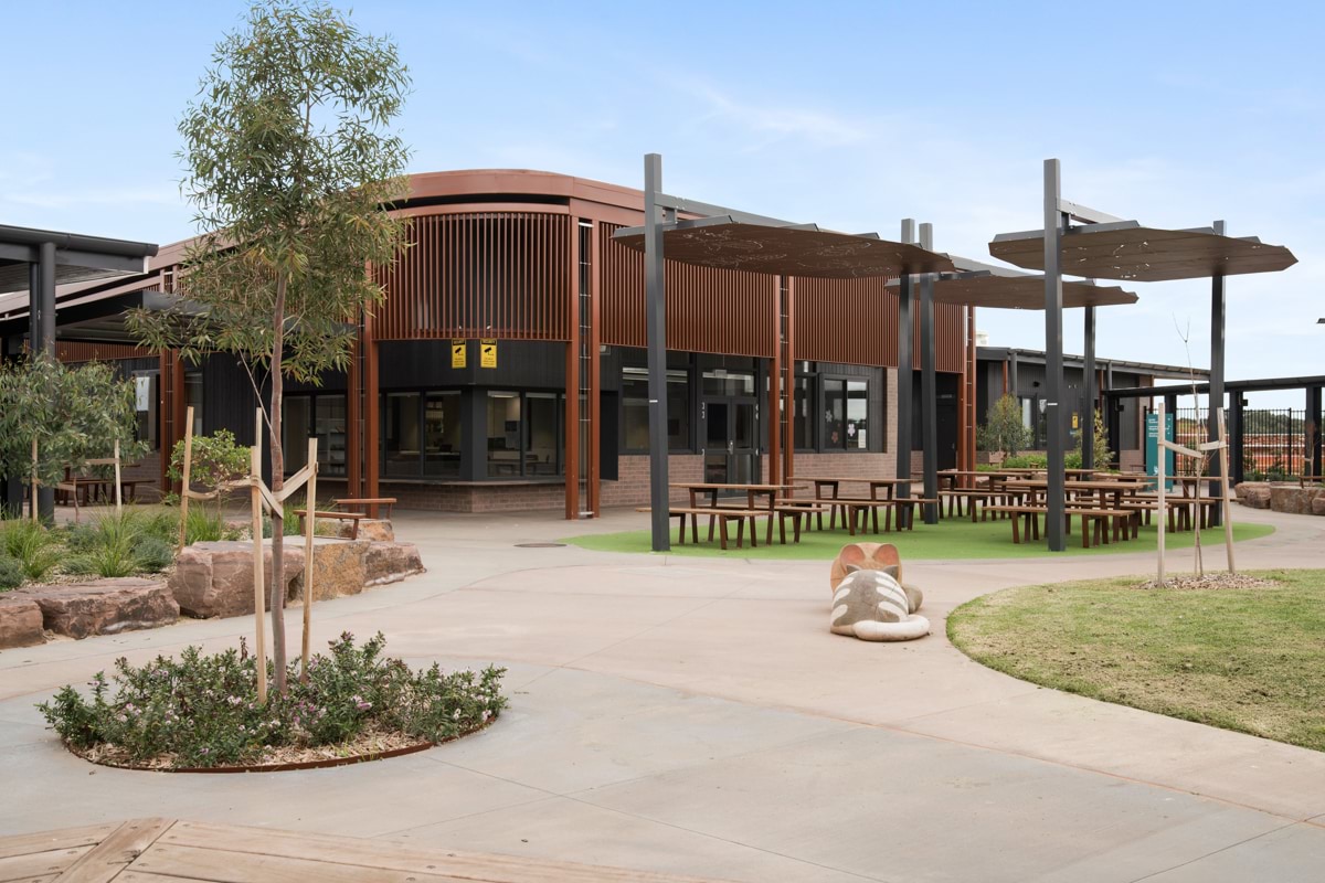 Dharra School – new school, completed school